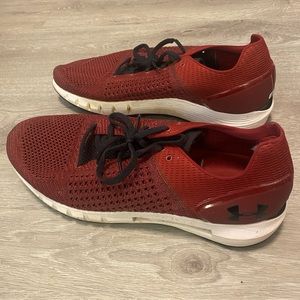 Men’s Size 15 Garnet Under Armour Shoes